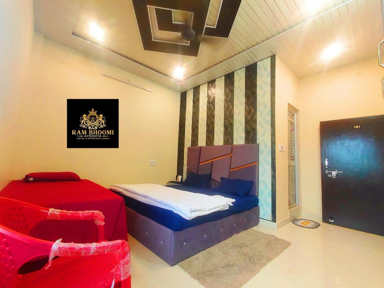 Hotel Rambhoomi Ayodhya Kültér fotó